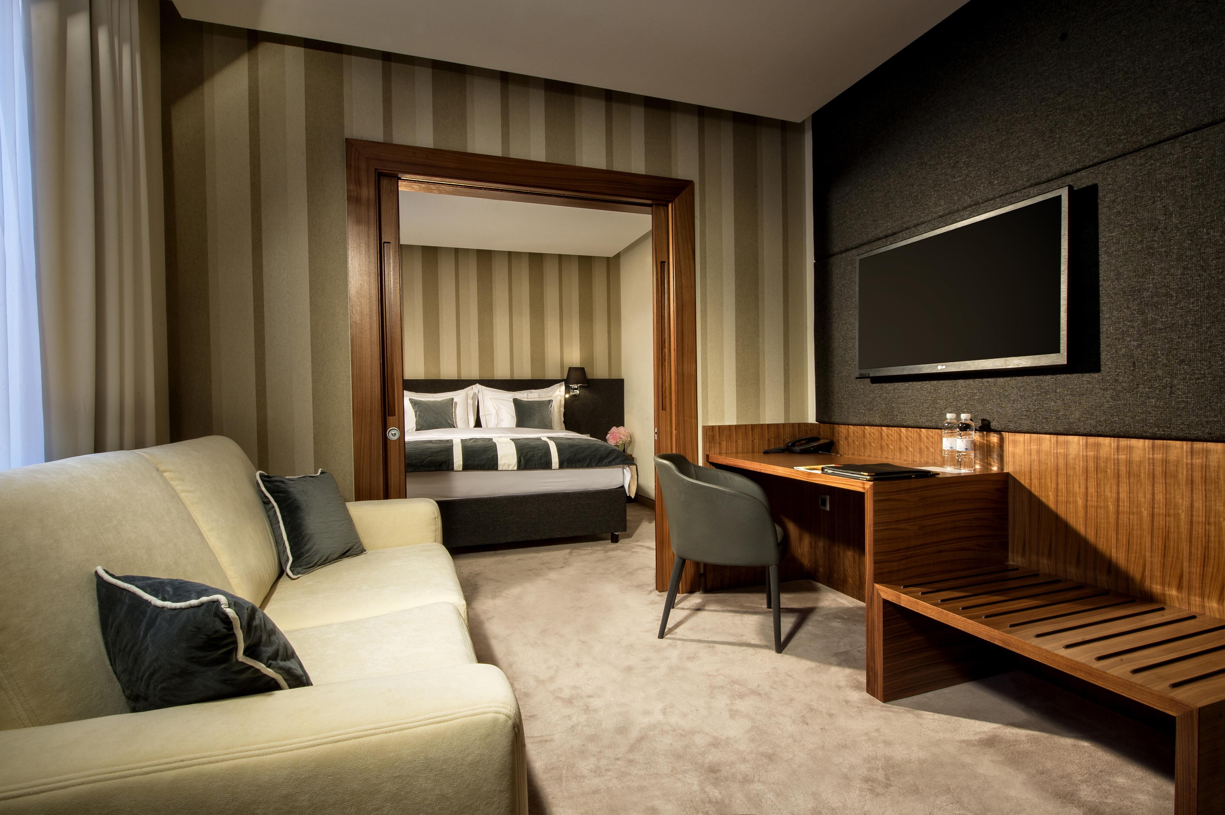 Hotel Western Premier Slon 4*